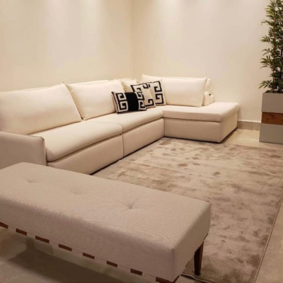 kiev com chaise